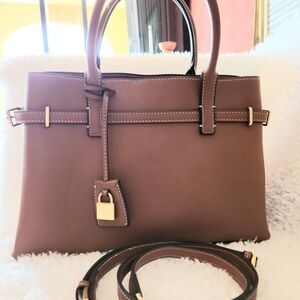 Elegant Brown Leather Handbag